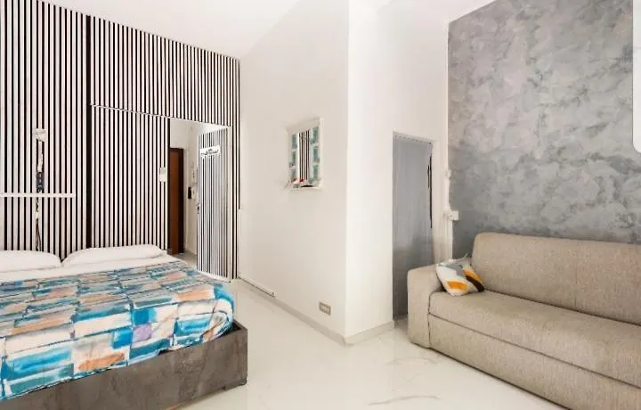 Apartment Home.Sweet.Rome