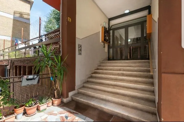 Apartment Home.Sweet.Rome